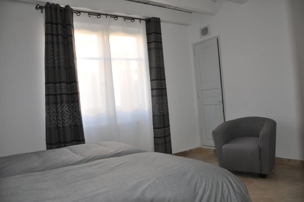 Holiday In Arles -Maison Du Centre Historique מראה חיצוני תמונה